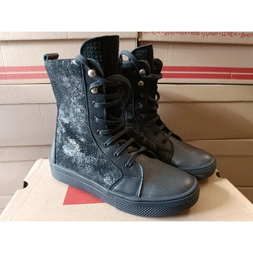 Linea magasszárú bélelt bőrcipő