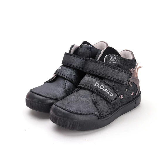 D.D Step led-es bőr magasszárú cipő